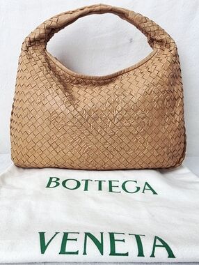 Bottega Veneta Floral Embossed Intrecciato Banane Leather Hobo Bag